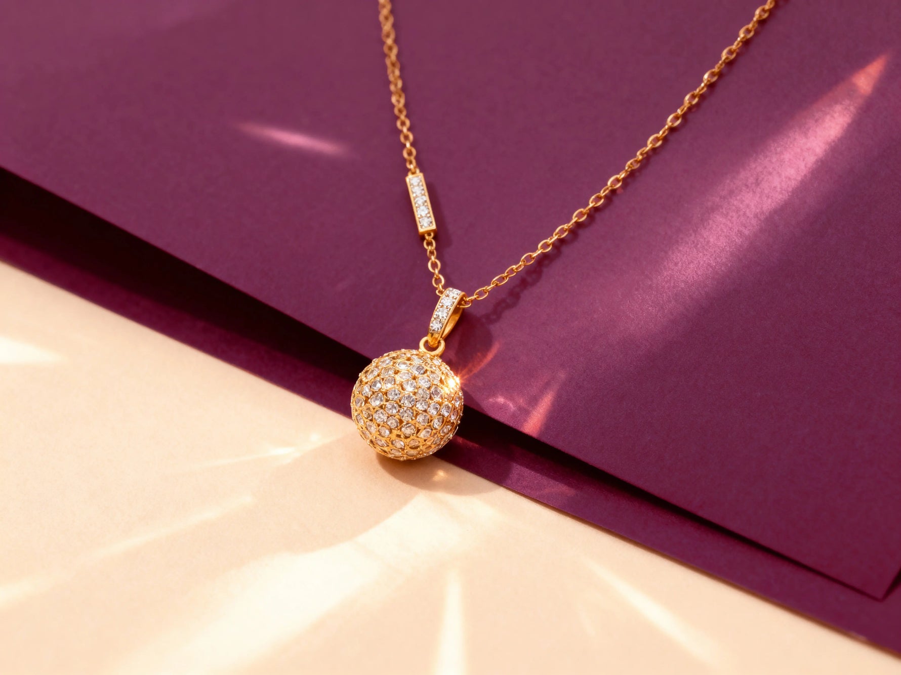 مجوهرات ذهبية