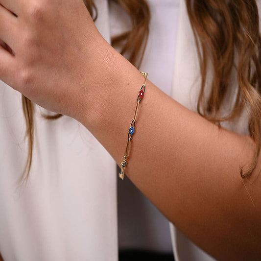 أنسيال زهرة ذهب عيار 18 بتصميم ناعم