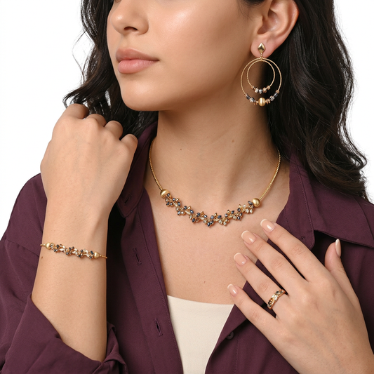 طقم ذهب عيار 18 بتصميم دوائر متداخلة