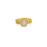 18K Gold Ring with Sparkling Stone Design