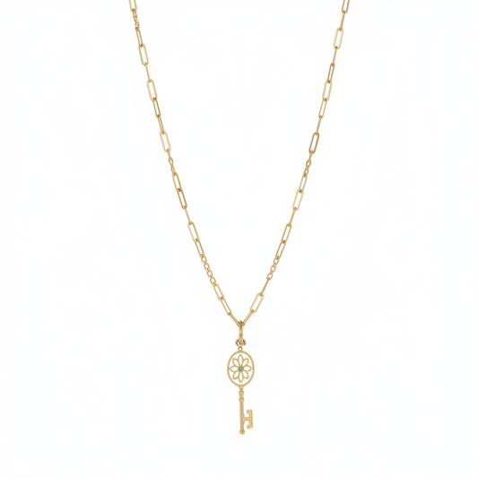 عقد سر الشباب ذهب عيار 18 بلمسة مفتاح أنيق