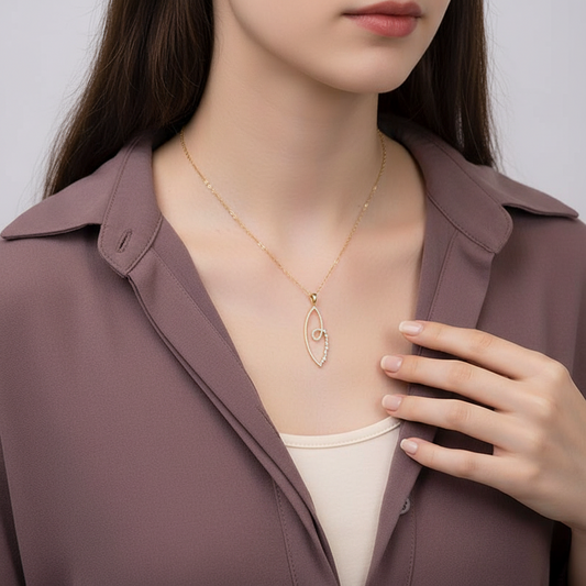 تعليقة ذهب عيار 18 بتصميم متداخل