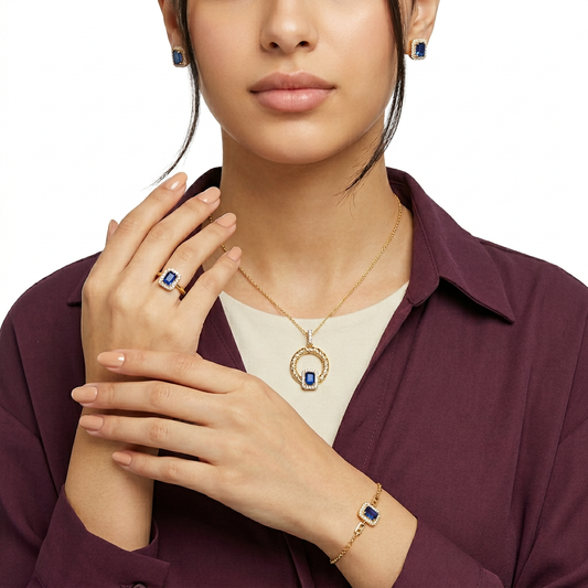 نصف طقم ذهب عيار 18 بلون أزرق