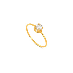 18K Gold Ring with Delicate Oval Stone Touch Design