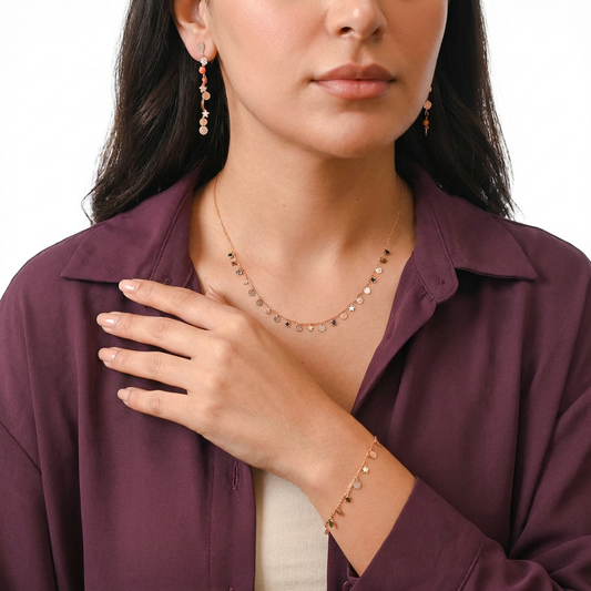 نصف طقم عيار 18 بتعليقات متدلية متنوعة