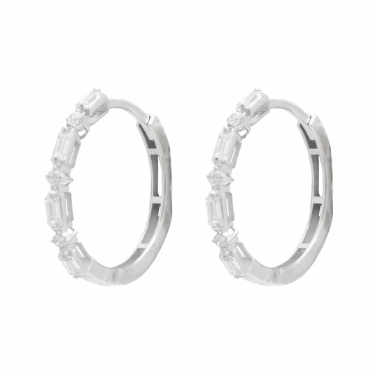 أقراط ذهب عيار 18 بتصميم دائري