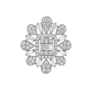 18K White Gold Pendant with Ornate Square Design