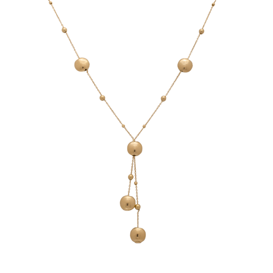 عقد ذهب عيار 18 بتصميم ناعم