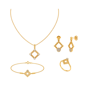 18K Gold Set with Ornate Geometric Design