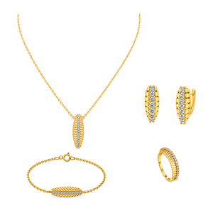 18K Gold Set with Cylindrical Design