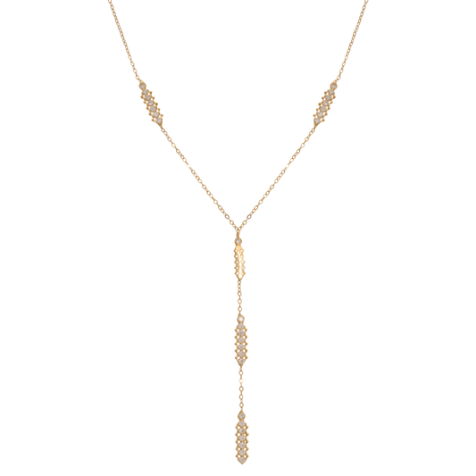 عقد ذهب عيار 18