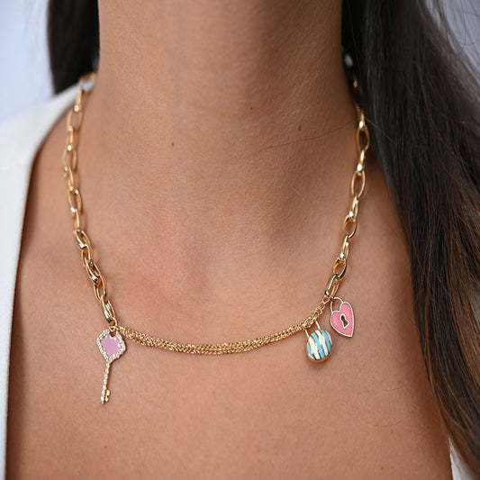 عقد ذهب عيار 18 بتصميم روابط عريضة