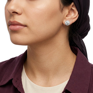 18K White Gold Earrings with East Design