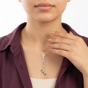 18K Gold Pendant with Teardrop