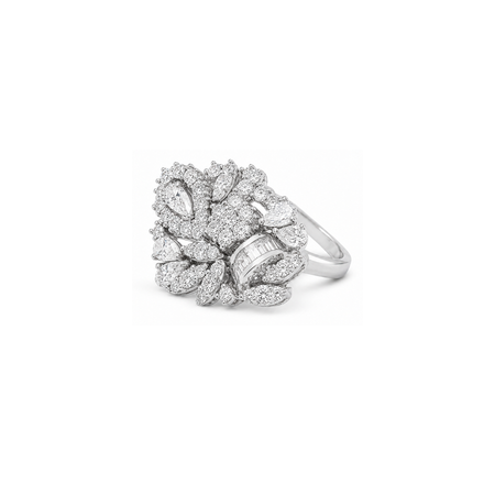 18K White Gold Ring with Adele Shiny Stones Design