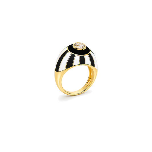 18K Gold Ring with Contrasting Lines Design In Colorful