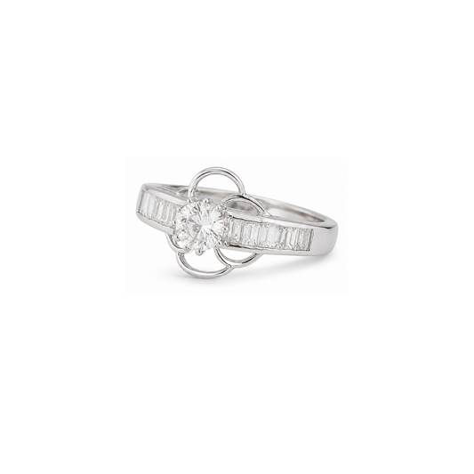 18K White Gold Ring with Premium Prestige Design