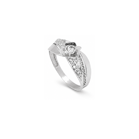 18K White Gold Ring with Evelyn Design