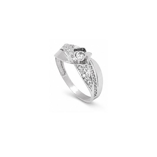 18K White Gold Ring with Evelyn Design