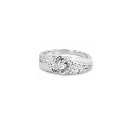 18K White Gold Ring with Evelyn Design