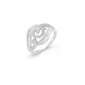 18K White Gold Ring with Floral Cluster and Sparkling Stones Design