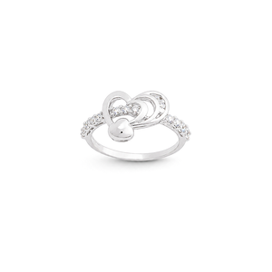 18K White Gold Ring with Heart Design