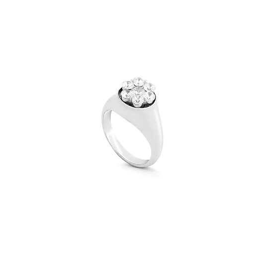 18K White Gold Ring with Shining Gemstones Floral Design