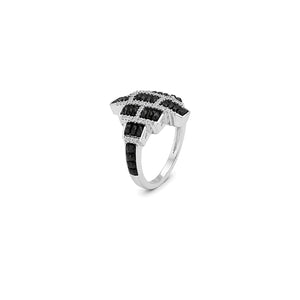 18K White Gold Ring with Virginie Design