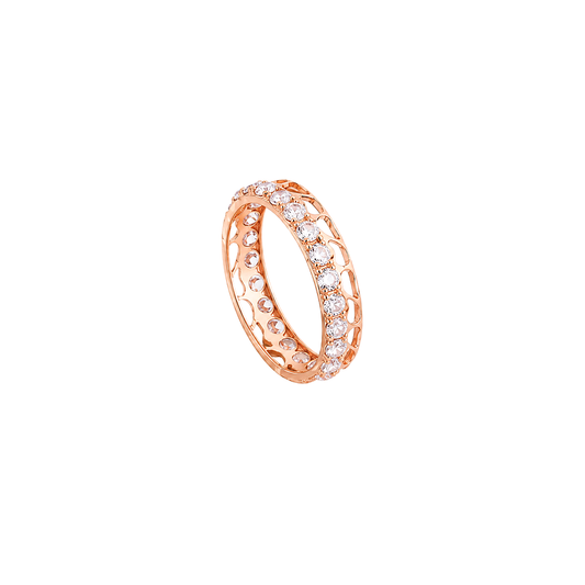 18K Gold Ring with Ornate Frame Design