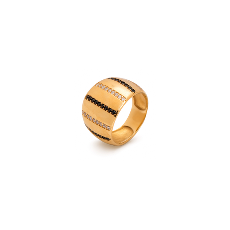 18K Gold Ring with Bold Design