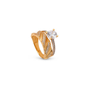 18K Gold Ring with Angelica Shining Gemstones Design