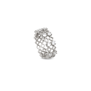 18K White Gold Wedding Ring with Sparkling Stones Design