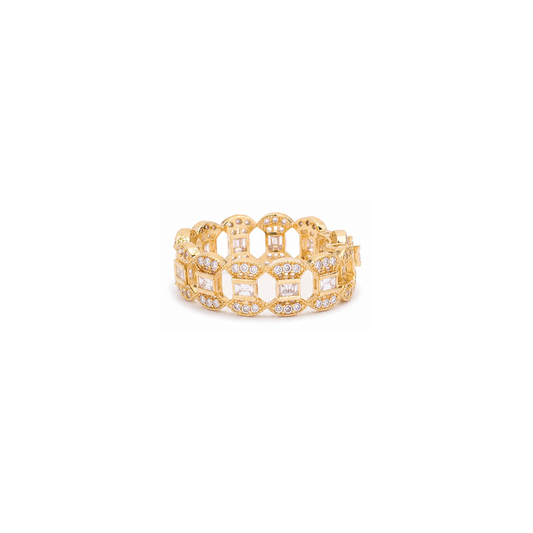 18K Gold Wedding Ring with Victory Shining Gemstones Design
