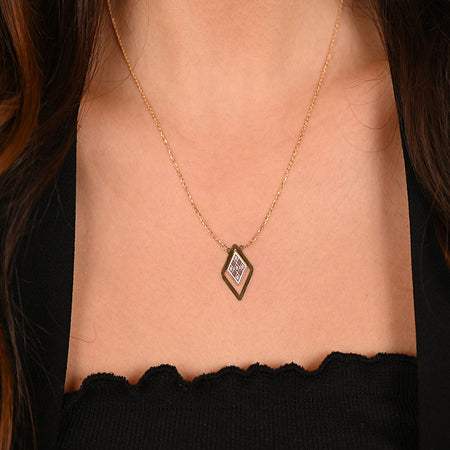 18K Gold Pendant with Net Design