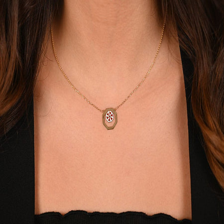 18K Gold Pendant with Octagonal Design