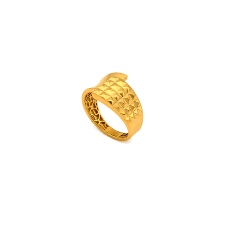 21K Gold Ring With Ribbed Design