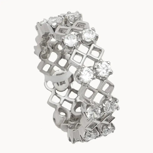 دبلة ذهب أبيض عيار 18 بفصوص لامعة - Ghamieh