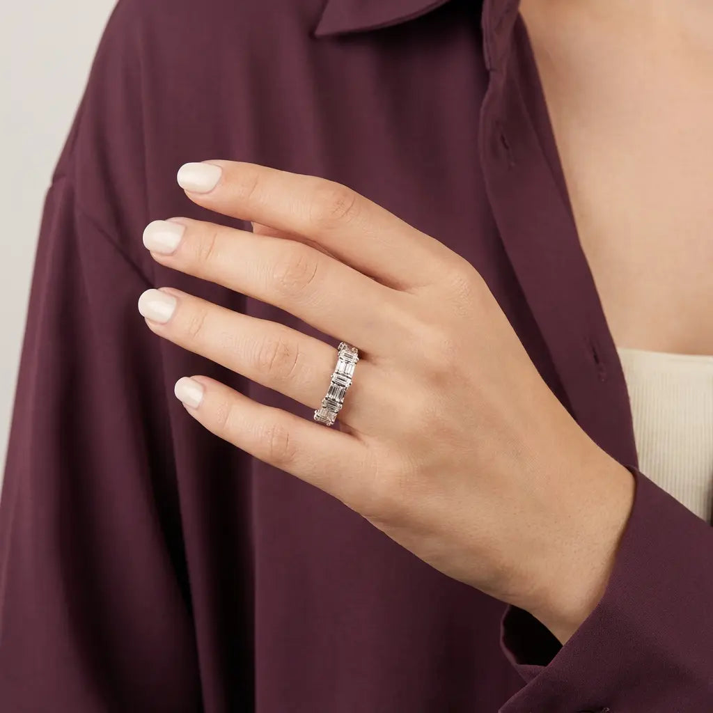 دبلة حريمي بريقيت ذهب عيار 18