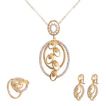 طقم مجوهرات ذهب عيار 18 بفصوص لامعة - Ghamieh