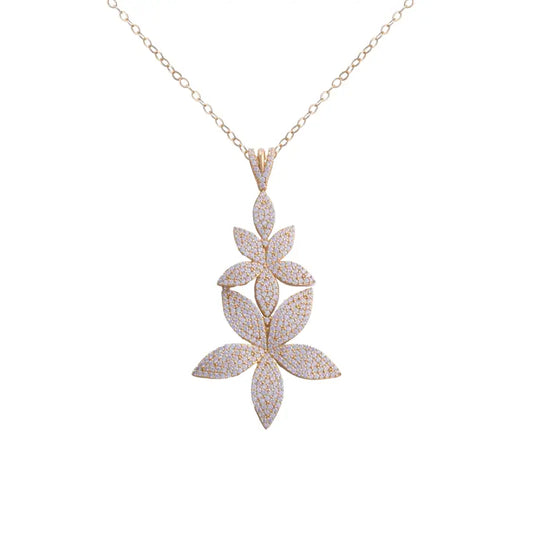 طقم مشرقه مصمم ذهب عيار 18 بفصوص لامعة - Ghamieh