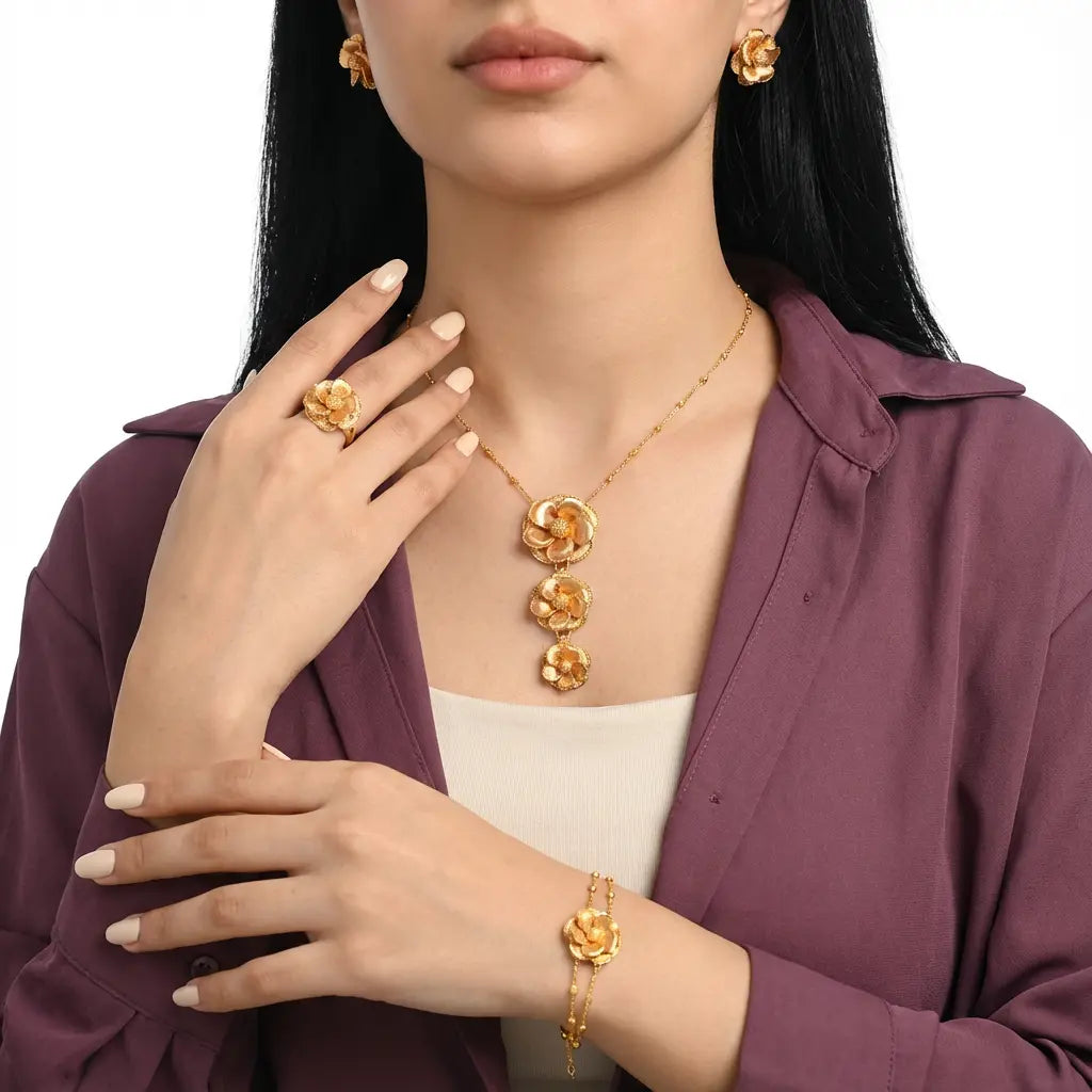 طقم ربيع العمر ذهب عيار 18 - Ghamieh