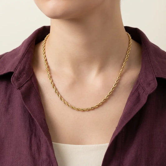 عقد ذهب مجدول عيار 18 - Ghamieh