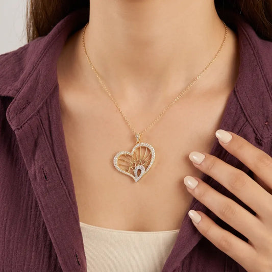 تعليقة ذهب عيار 18 بتصميم قلب - Ghamieh