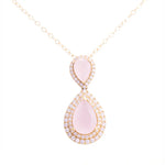 عقد ذهب عيار 18 بتعليقة قطرتين مزينة بفصوص لامعة