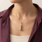 تعليقة ذهب عيار 18 بتصميم أسطواني - Ghamieh