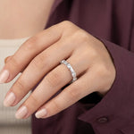 خاتم ماريان ذهب عيار 18 بفصوص لامعة - Ghamieh