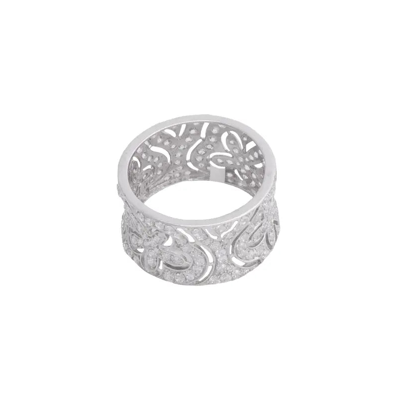خاتم ذهب أبيض عيار 18 وتصميم مزخرف - Ghamieh