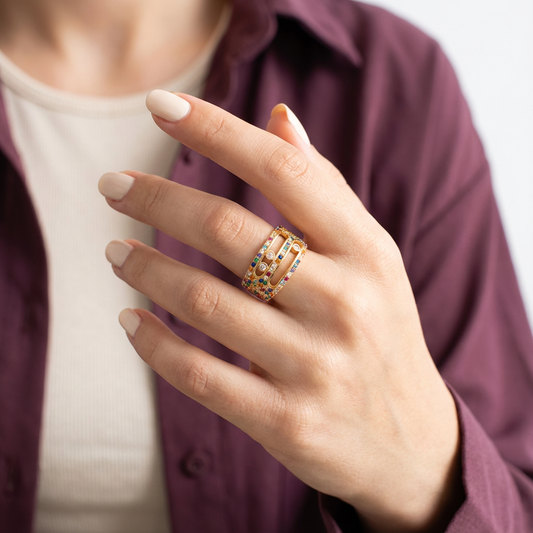 خاتم ذهب فرحة العيد عيار 18 بحلقات ملونة - Ghamieh