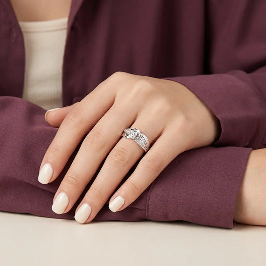 خاتم ايفيلين ذهب أبيض عيار 18 - Ghamieh