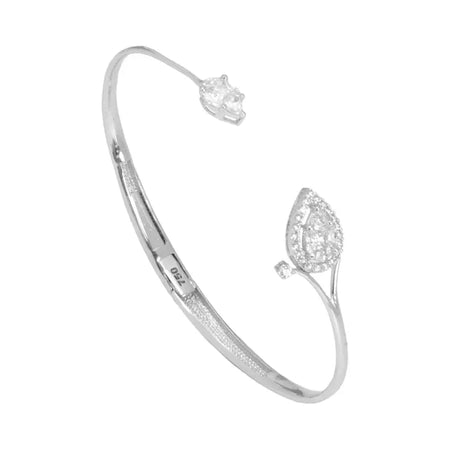 18K White Gold Bracelet with Open Contemporary Design
